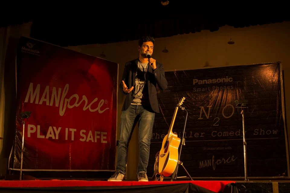 Kenny Sebastian in the credited original photograph